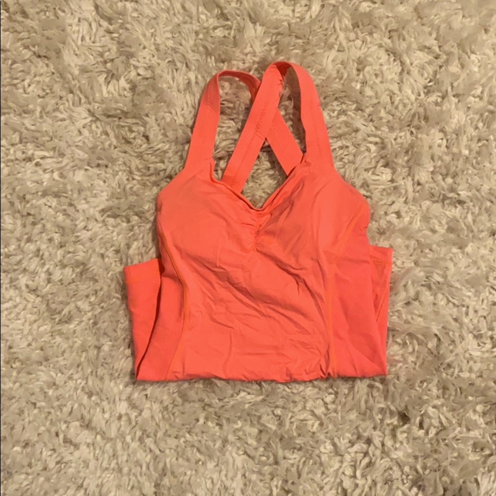 Lululemon tank with built in bra